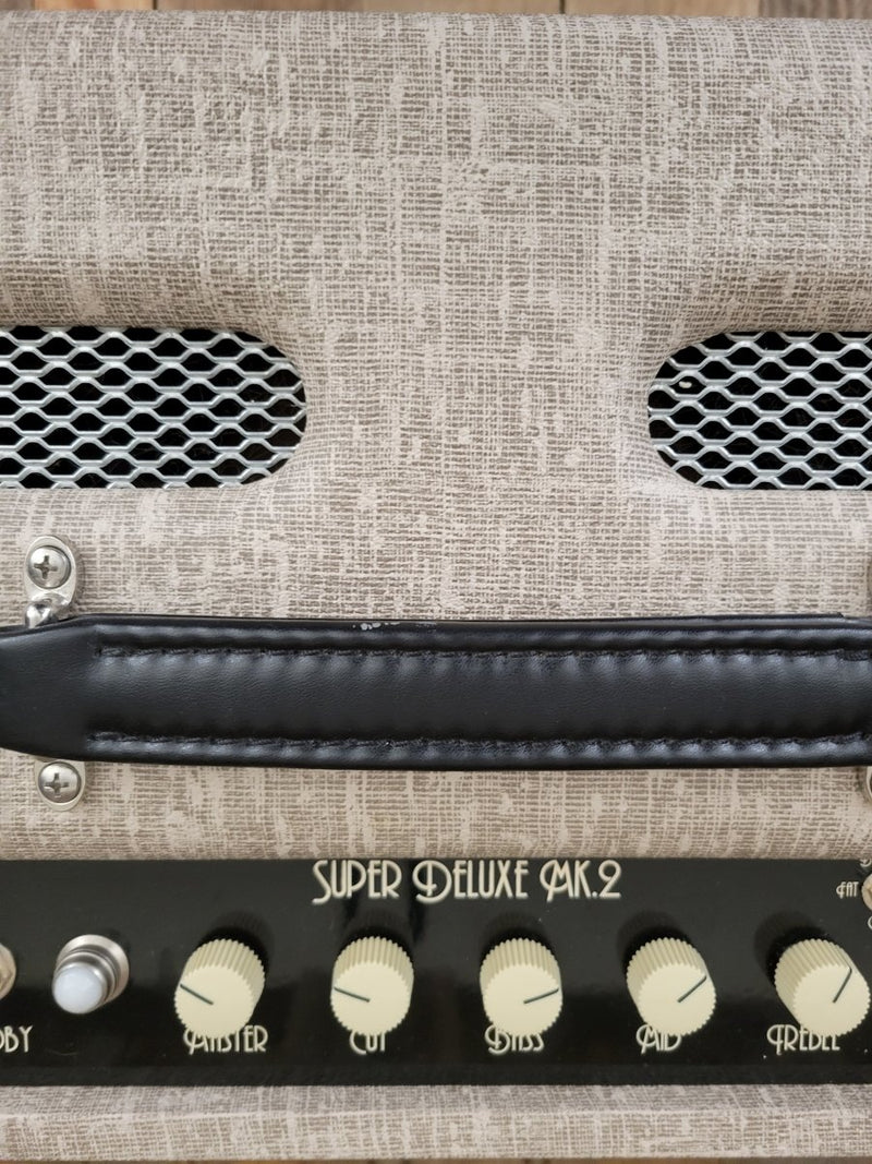 SOLD - Top Hat Super Deluxe MK2 Hand Wired Guitar Amplifier - Mahar's Vintage Guitars