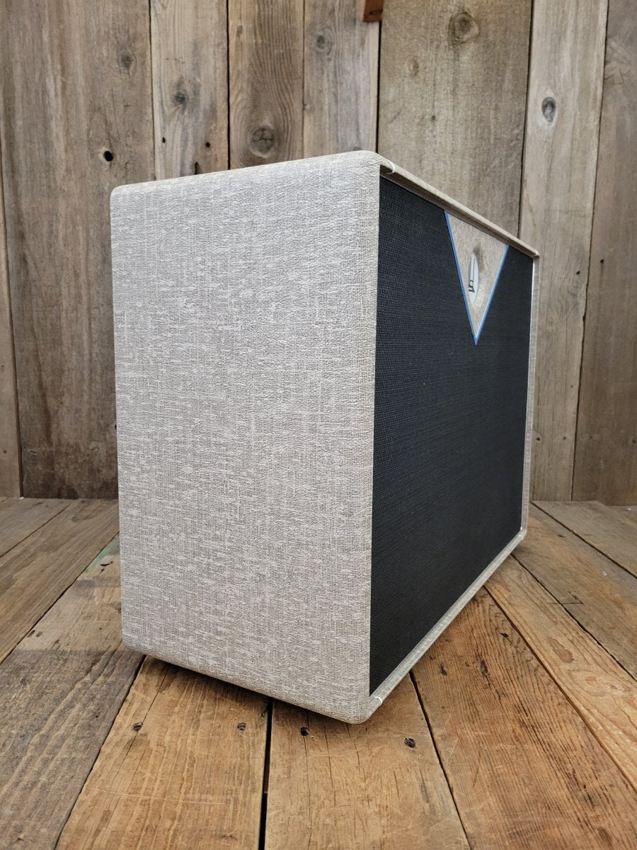 SOLD - Top Hat Super Deluxe MK2 Hand Wired Guitar Amplifier - Mahar's Vintage Guitars