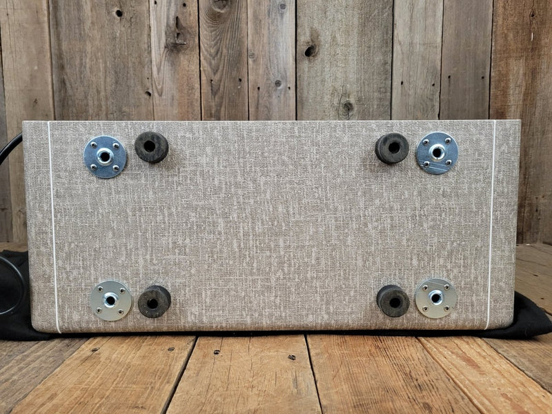SOLD - Top Hat Super Deluxe MK2 Hand Wired Guitar Amplifier - Mahar's Vintage Guitars