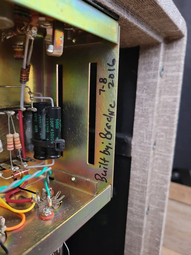 SOLD - Top Hat Super Deluxe MK2 Hand Wired Guitar Amplifier - Mahar's Vintage Guitars