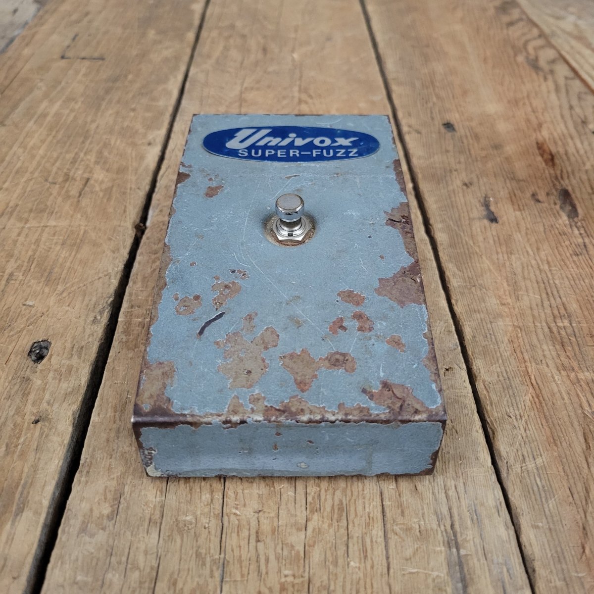 SOLD - Univox Super Fuzz - 1960s - Mahar's Vintage Guitars