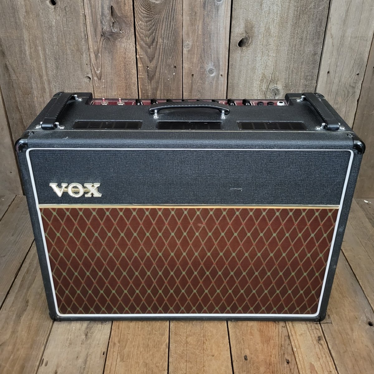 SOLD - Vox AC30/6 TB 3 Channel 30 - Watt 2x12" - 2004 - Mahar's Vintage Guitars
